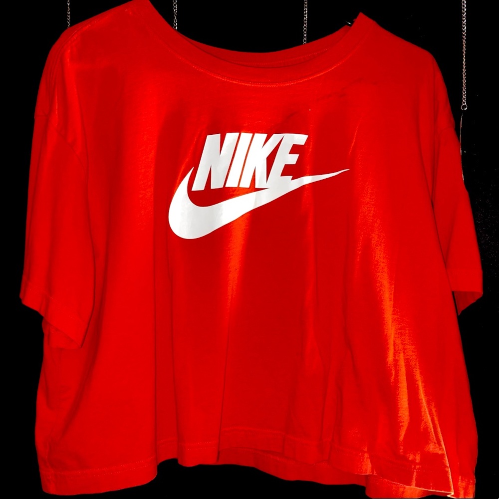 Nike Coral/Orange Crop top. Size XL.